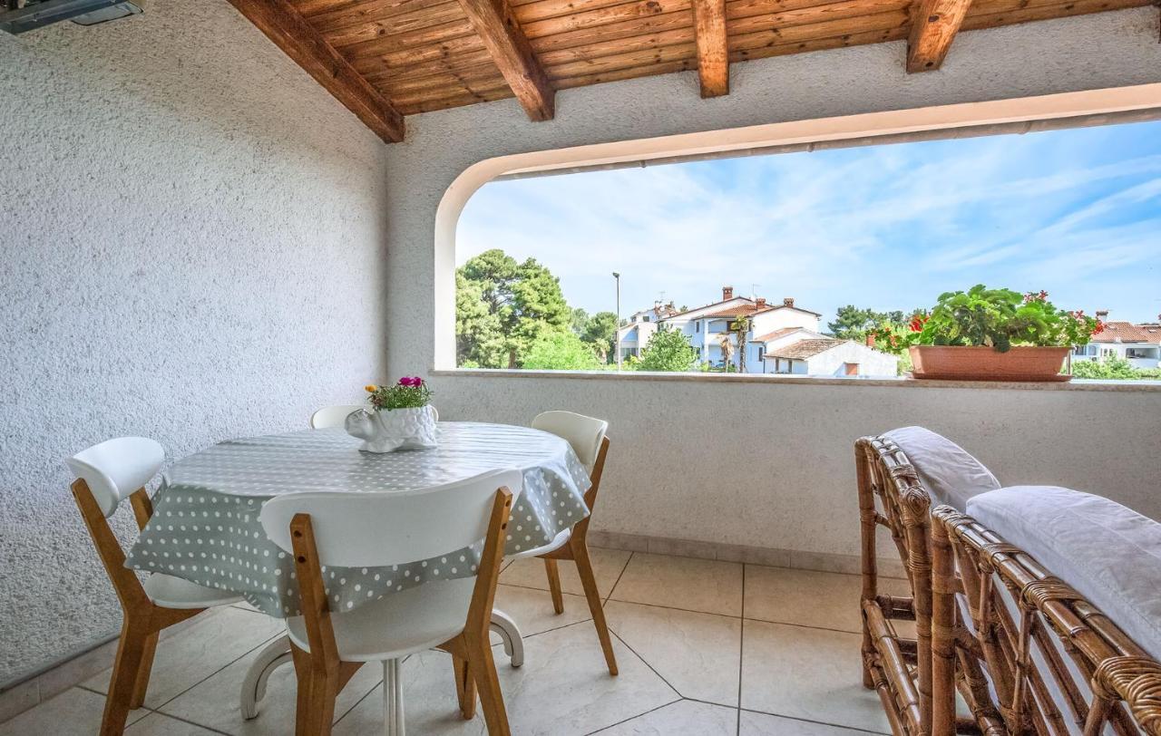 Rina B4 Appartement Poreč Buitenkant foto