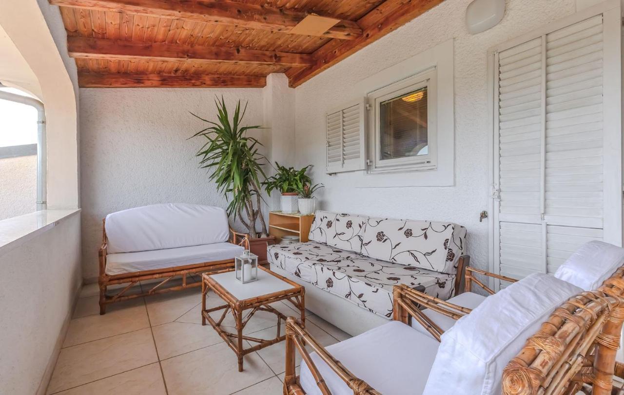 Rina B4 Appartement Poreč Buitenkant foto